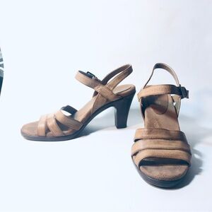 Aerosoles Heels Open Toe Ankle Strap Sandals Womens Size 8 UK 6 Tan Leather